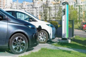 Tethered vs Untethered EV Charger: Which is the Best?